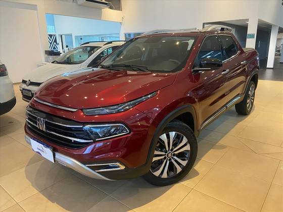 FIAT TORO 2.0 16V TURBO DIESEL VOLCANO 4WD AT9 FIAT TORO 2.0 16V TURBO DIESEL VOLCANO 4WD AT9
